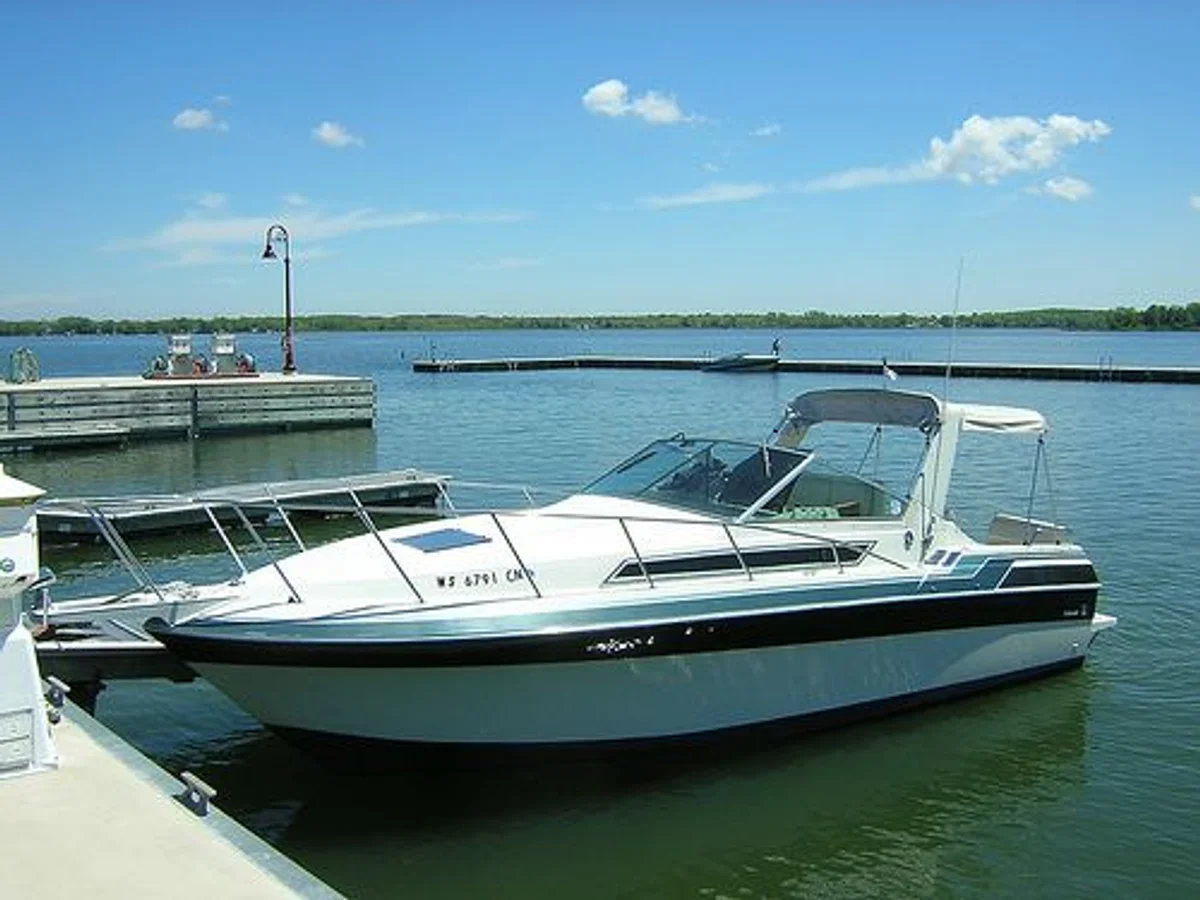 2800 Monte Carlo Boat Specs