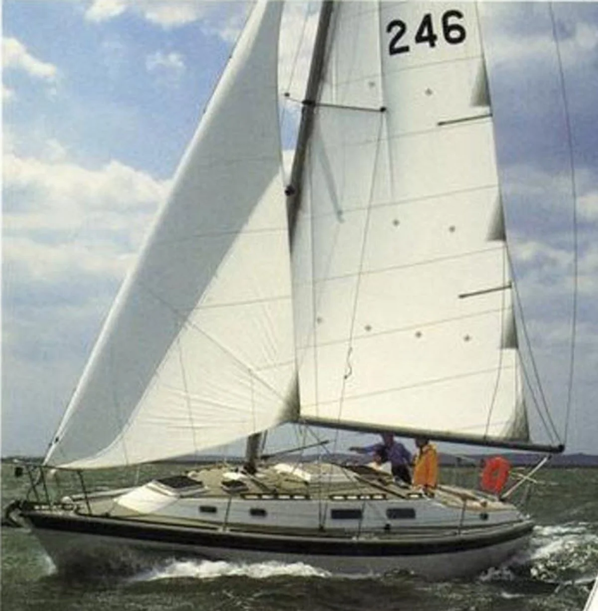 Westerly Fulmar 32 - Twin keel Twin keel 1980 boat specs