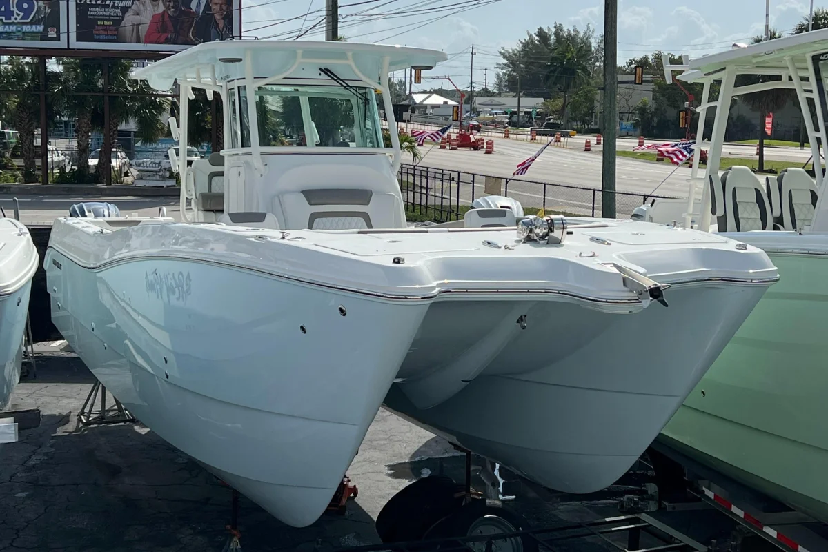 325 CC Boat Specs