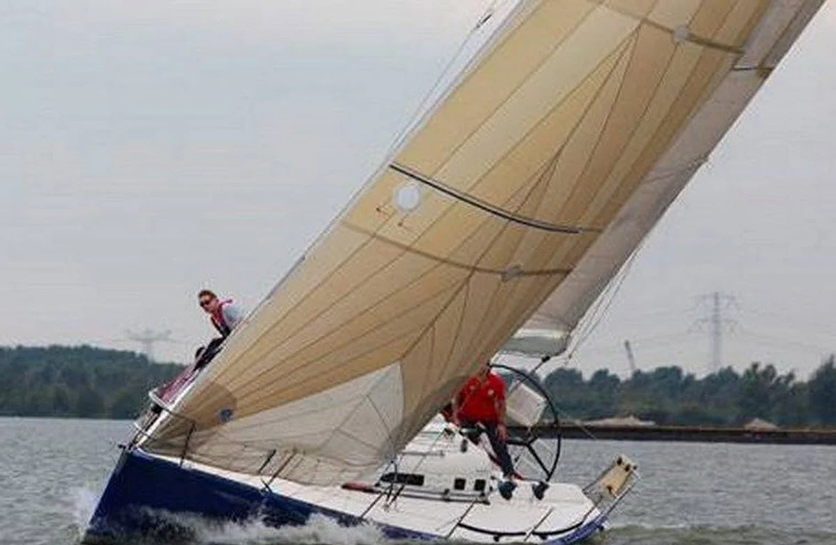 X-Yachts IMX 40 2000 boat specs