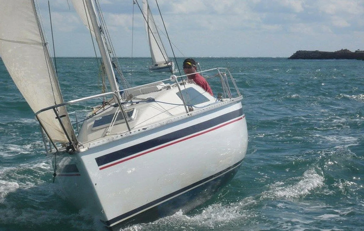 Jouët 680 Centerboard (Trunk) Boat Specs