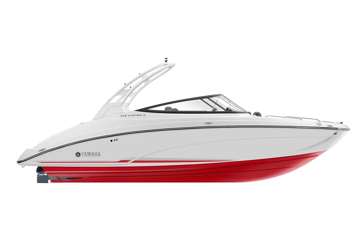 Yamaha Boats 242 Limited S 2019 boat specs