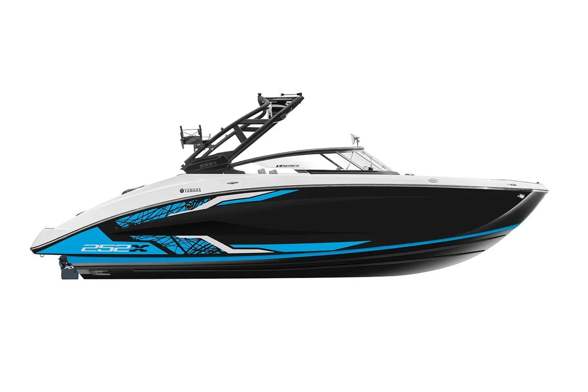 Yamaha Boats 252XE 2021 boat specs