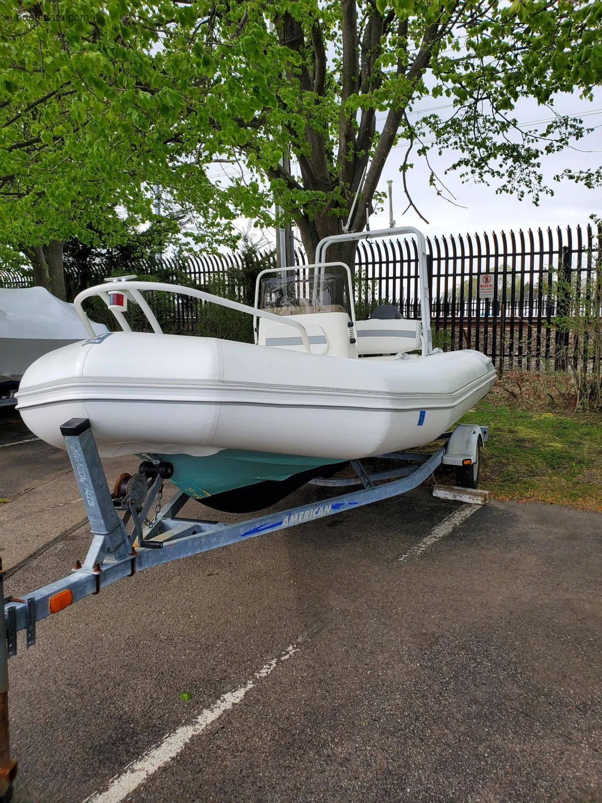 Zodiac Yachtline YL480 2001 boat specs